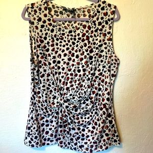 Women’s top, size XL